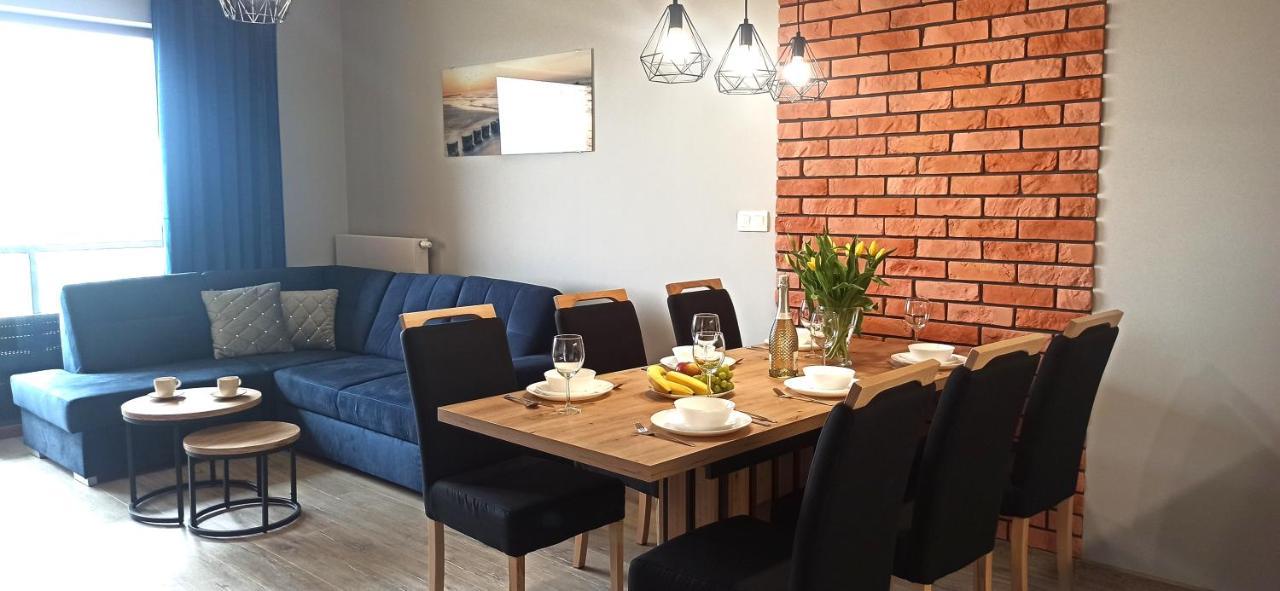 Z Basenem I Klimatyzacja Apartment Sarbinowo